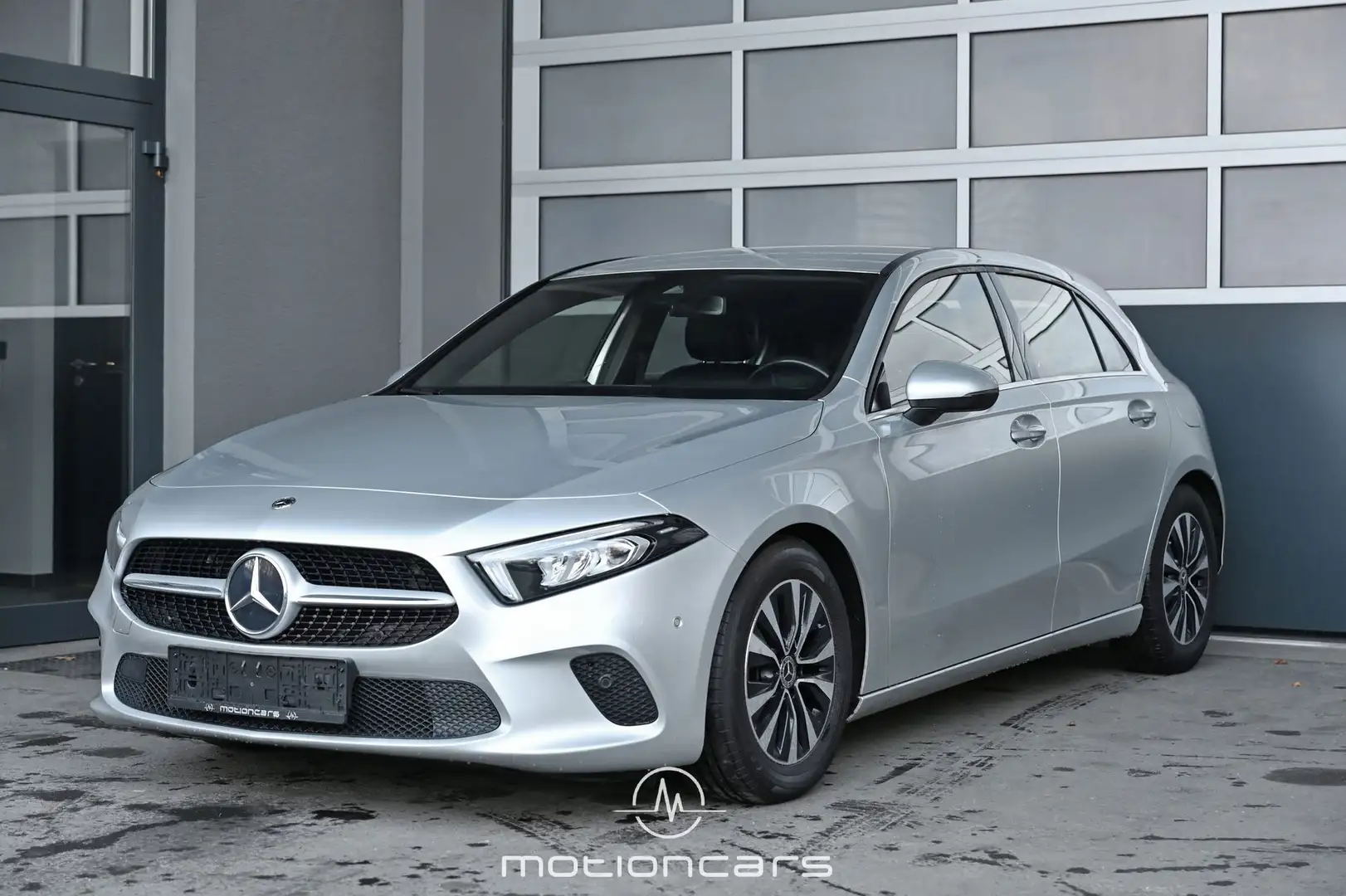 Mercedes-Benz A 200 A-Klasse A 200 Style Pickerl NEU Silber - 1