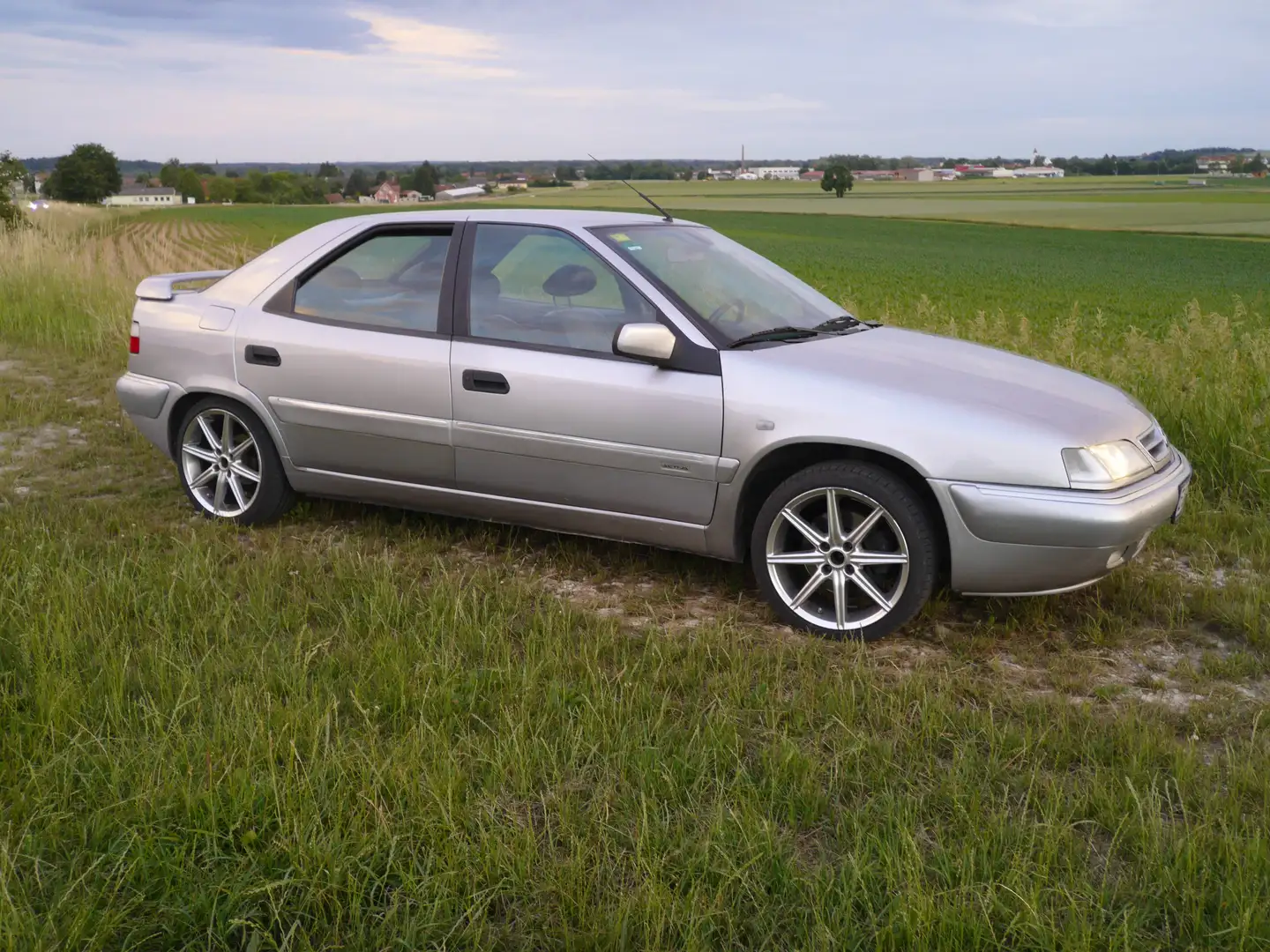 Citroen Xantia Xantia V6 Activa Silber - 1