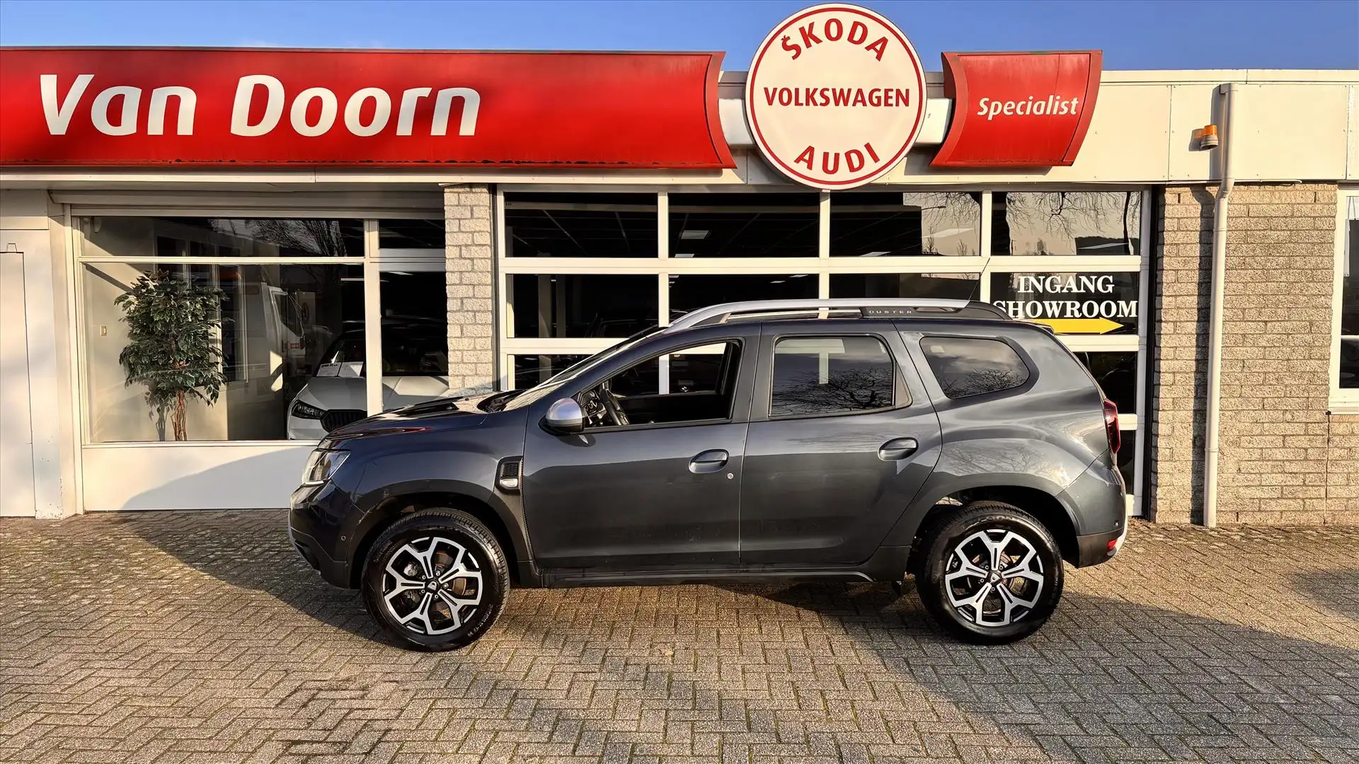 Dacia Duster 1.3 TCe 130pk GPF 4x2 Prestige Gris - 2