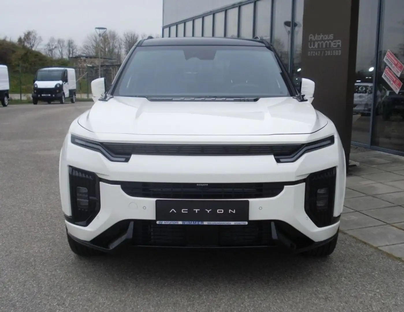 KGM Actyon Hybrid Premium 1,5 2WD e-DHT Weiß - 2