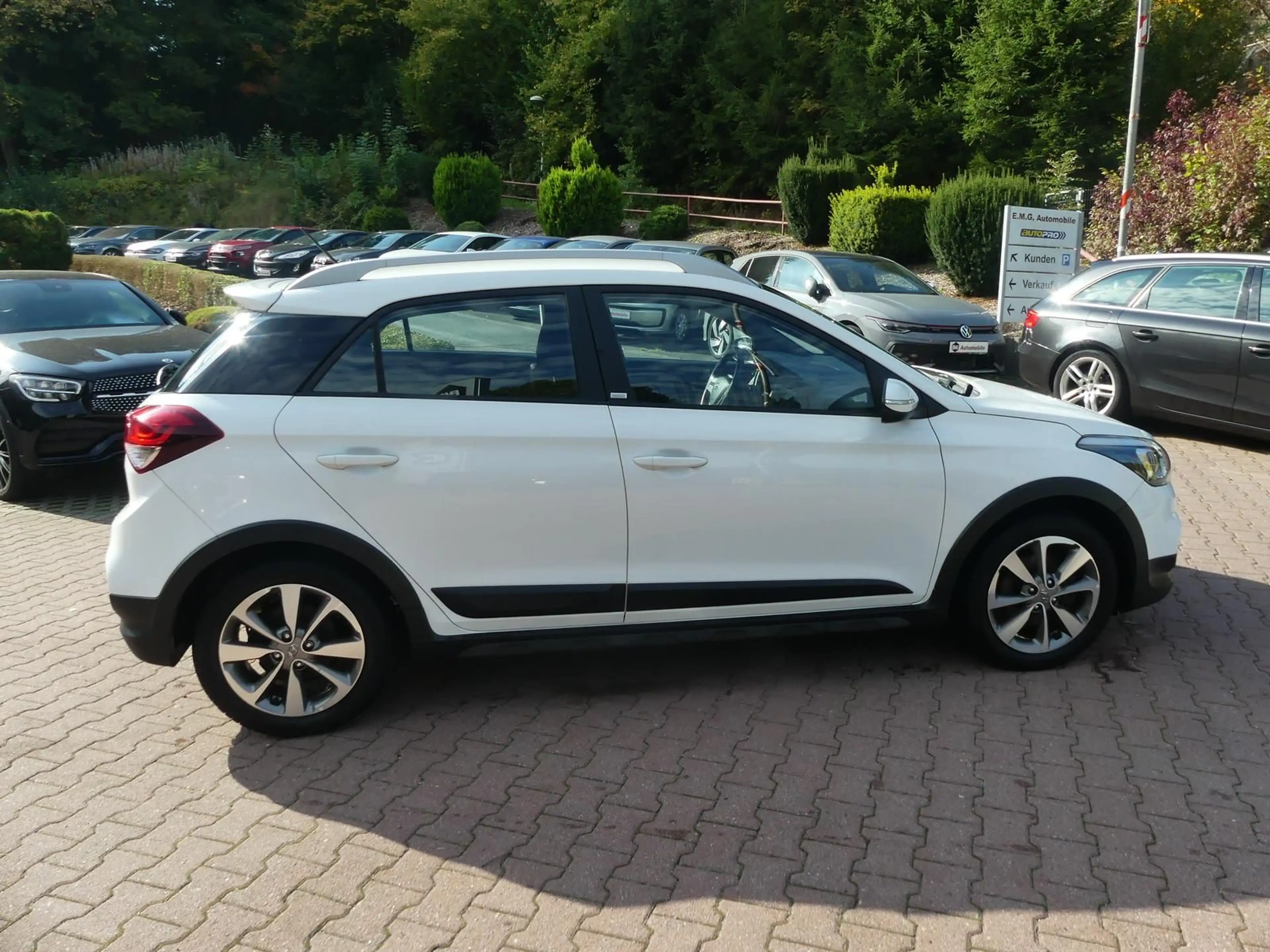 Hyundai i20 active*Klima*Sitzhzg*PDC — photo 4