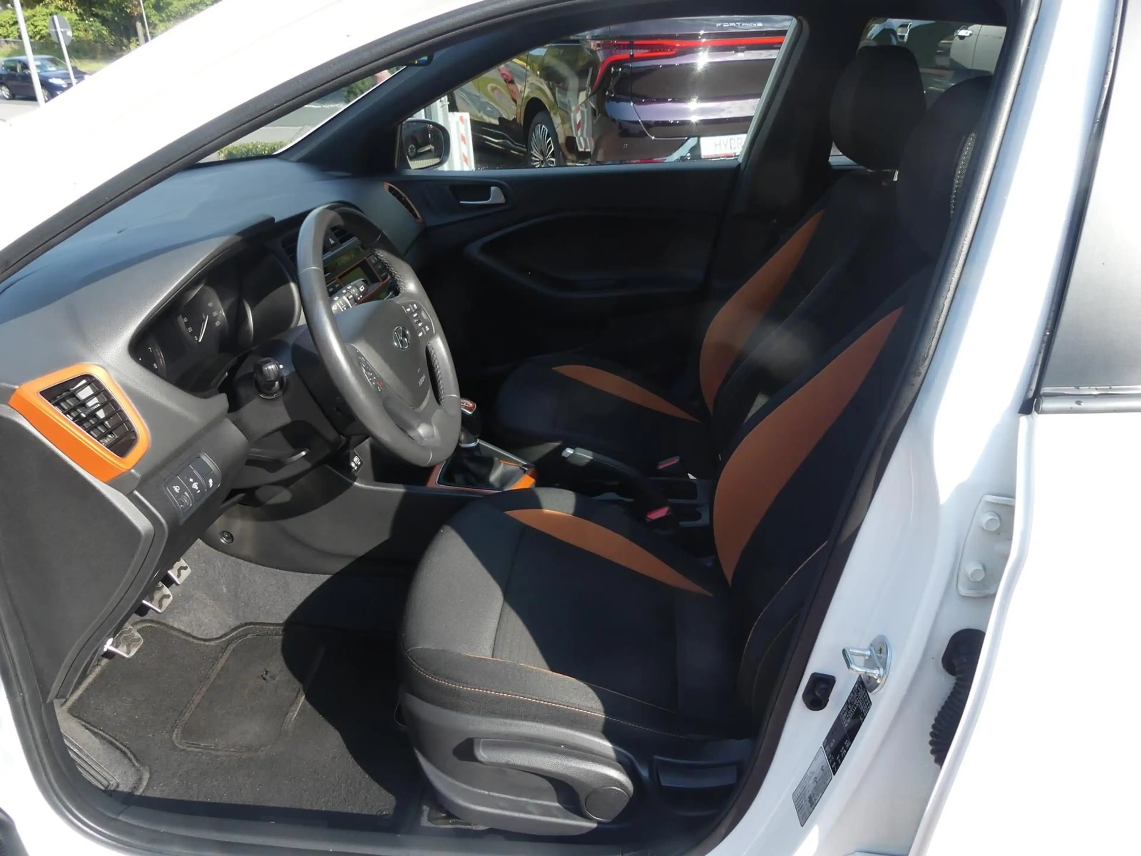 Hyundai i20 active*Klima*Sitzhzg*PDC — photo 10