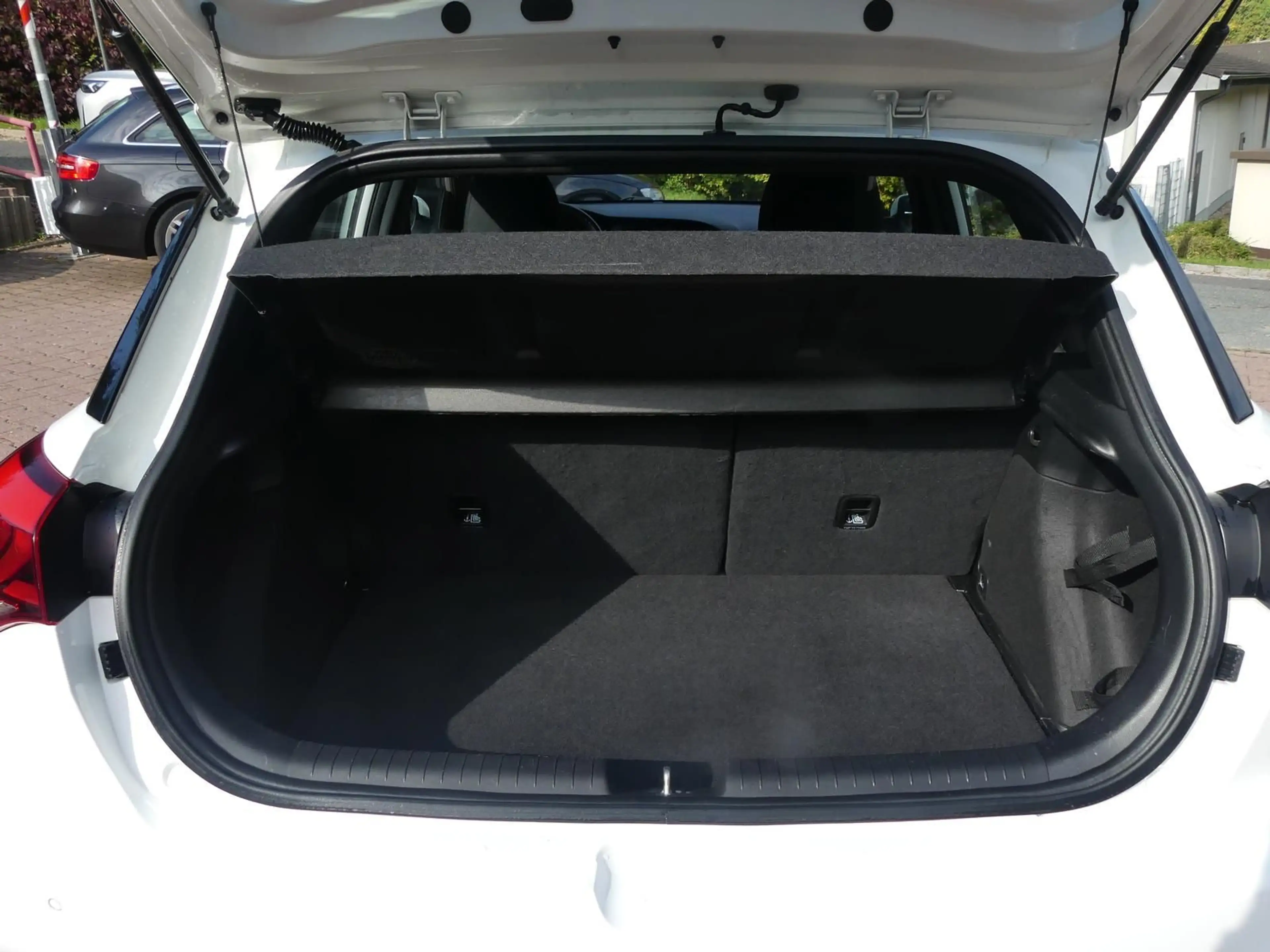 Hyundai i20 active*Klima*Sitzhzg*PDC — photo 9