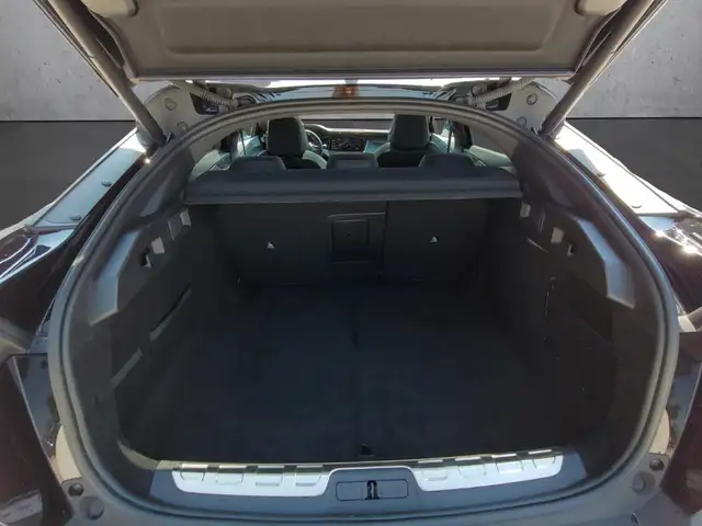 Peugeot 408 view 7