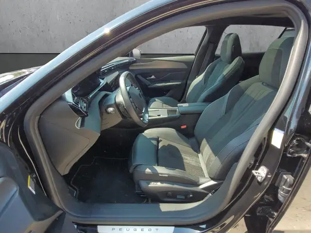 Peugeot 408 view 9
