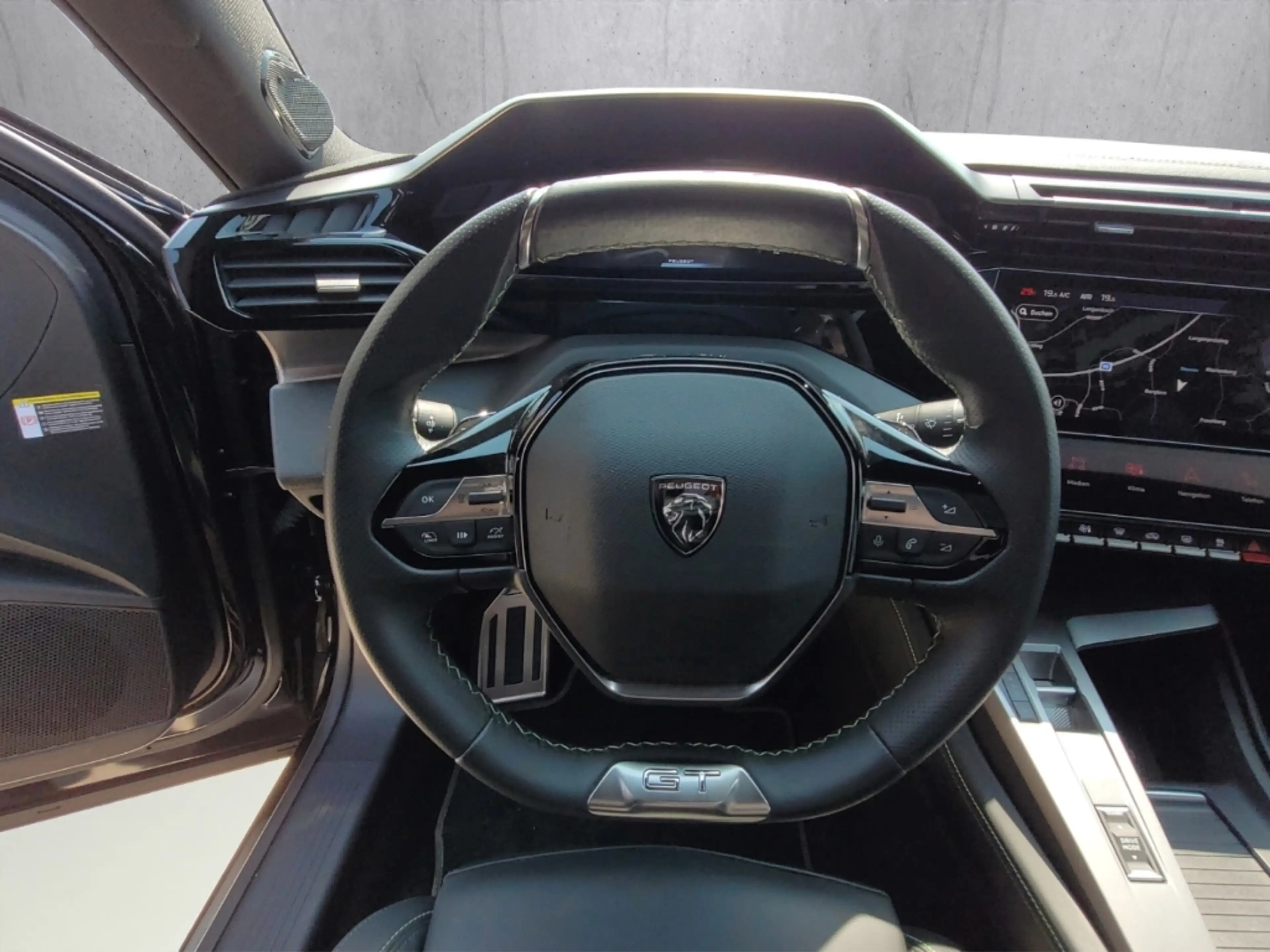 Peugeot 408 GT PureTech 130 EAT8 El. Panodach Navi Memory Sitz — photo 10