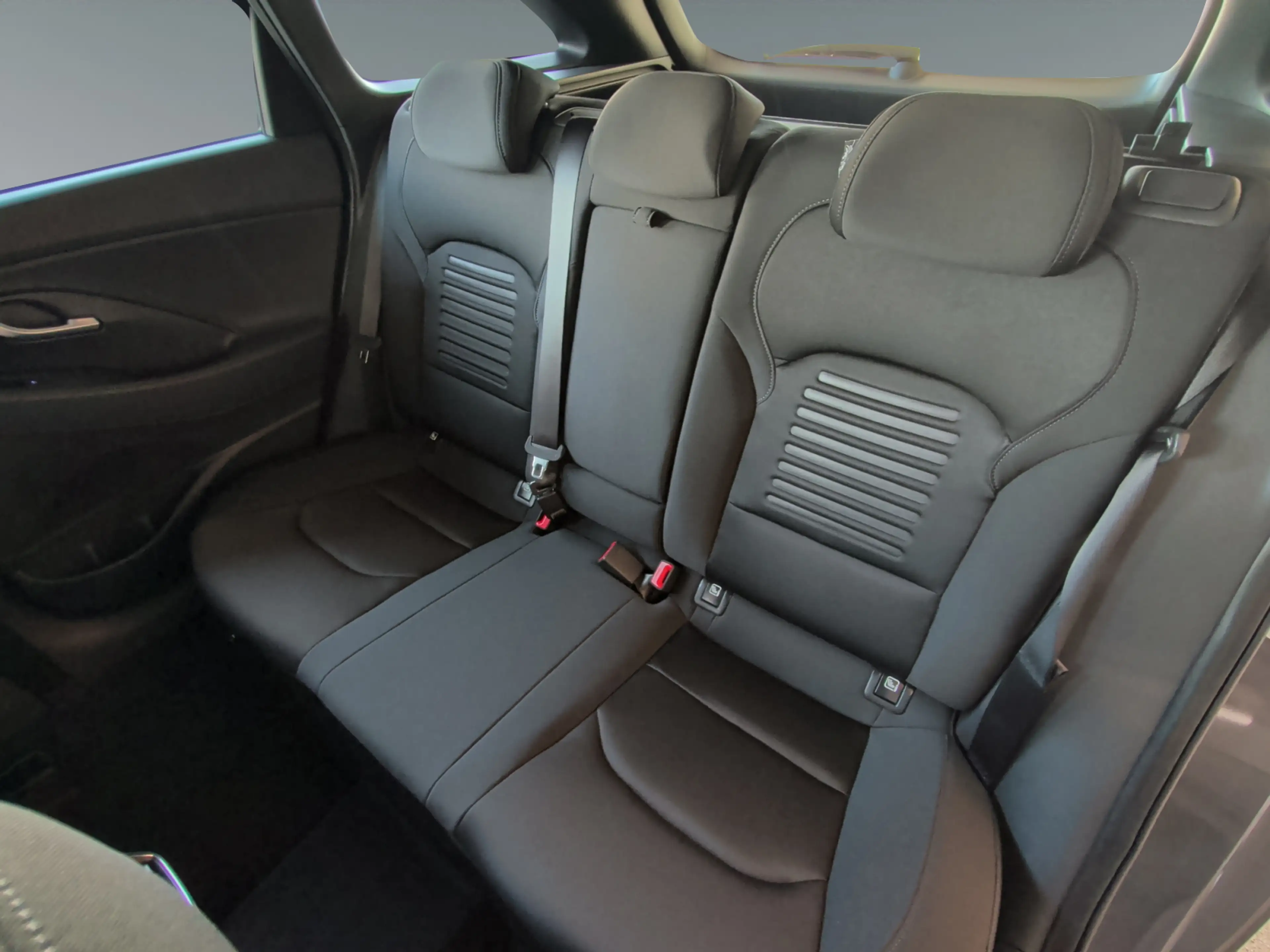 Hyundai i30 Kombi - PD Comfort Line 1.0 T-GDI — photo 12