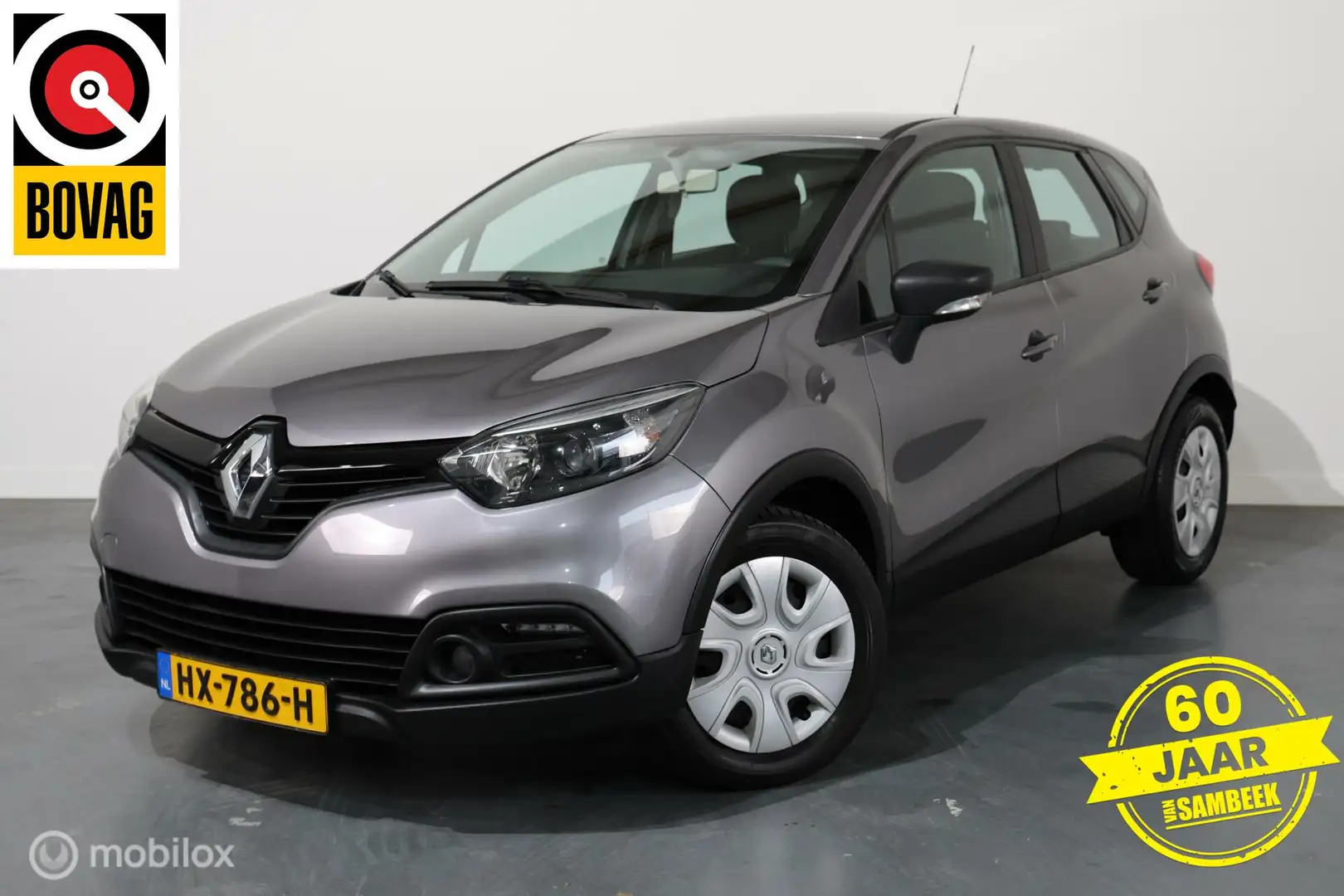 Renault Captur 0.9 TCe Authentique Gris - 2