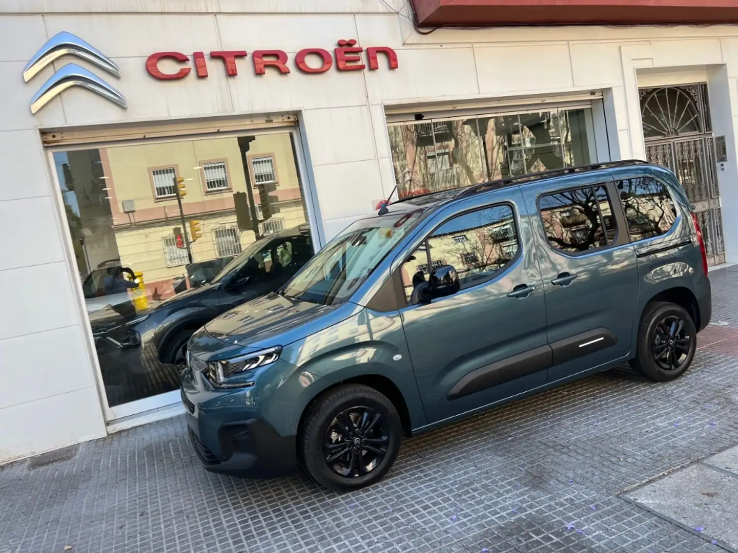 Citroen Berlingo BlueHDi S&S Talla M Plus 100 Azul - 1