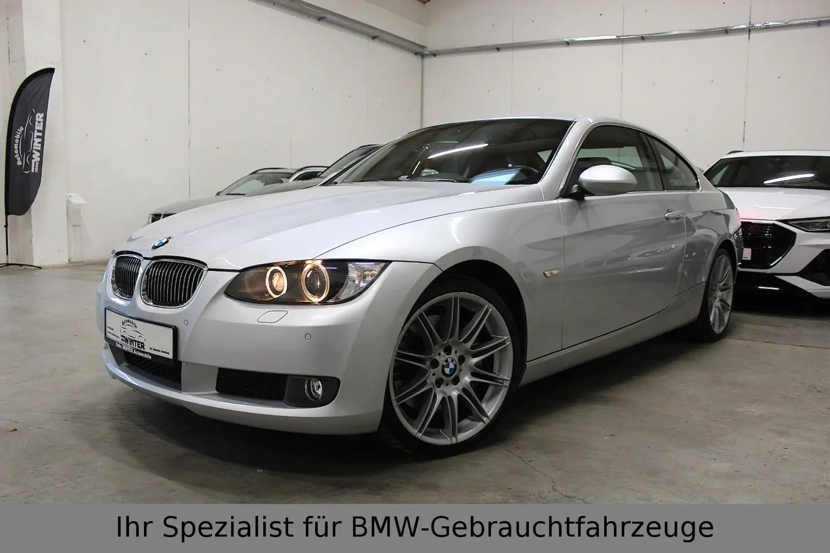 BMW 330 i Coupe Automatik*M-Performance Silber - 1