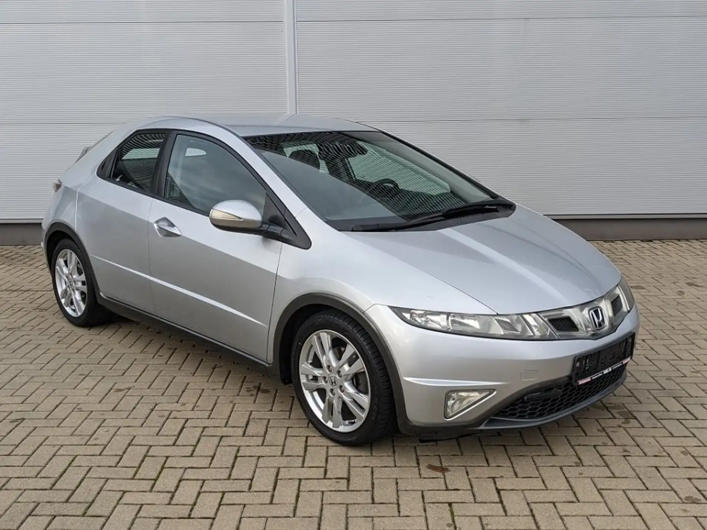 Honda Civic 1.8l Sport Sitzheizung PDC Tempomat Klima Silber - 2