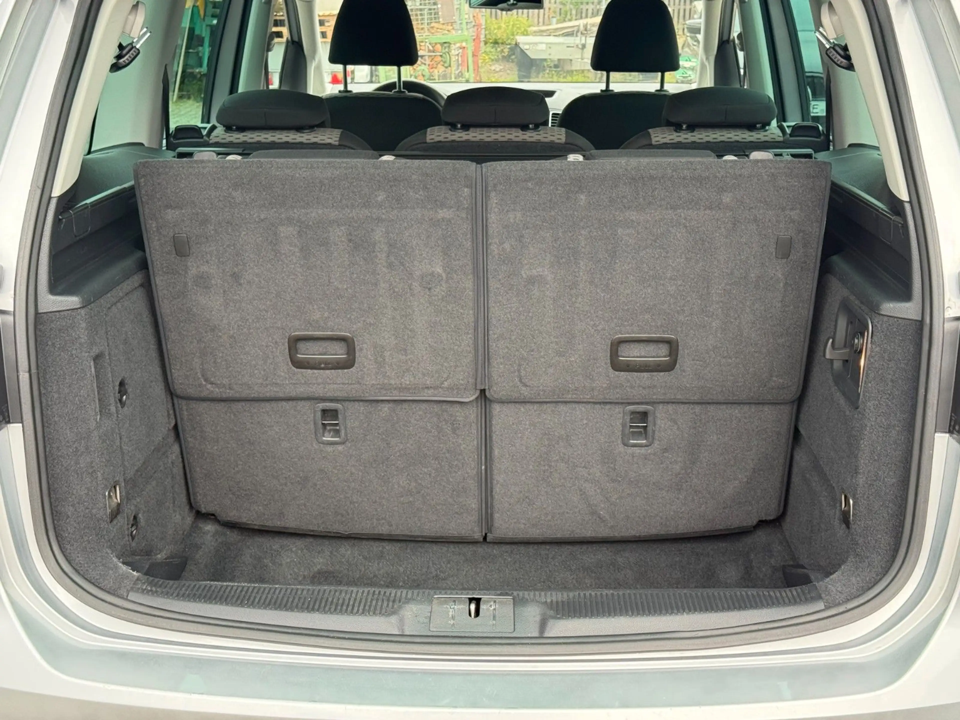 Volkswagen Sharan 2.0 TDI BMT*7 SITZER*SHZ*ZAHNRIEMEN NE* — photo 15