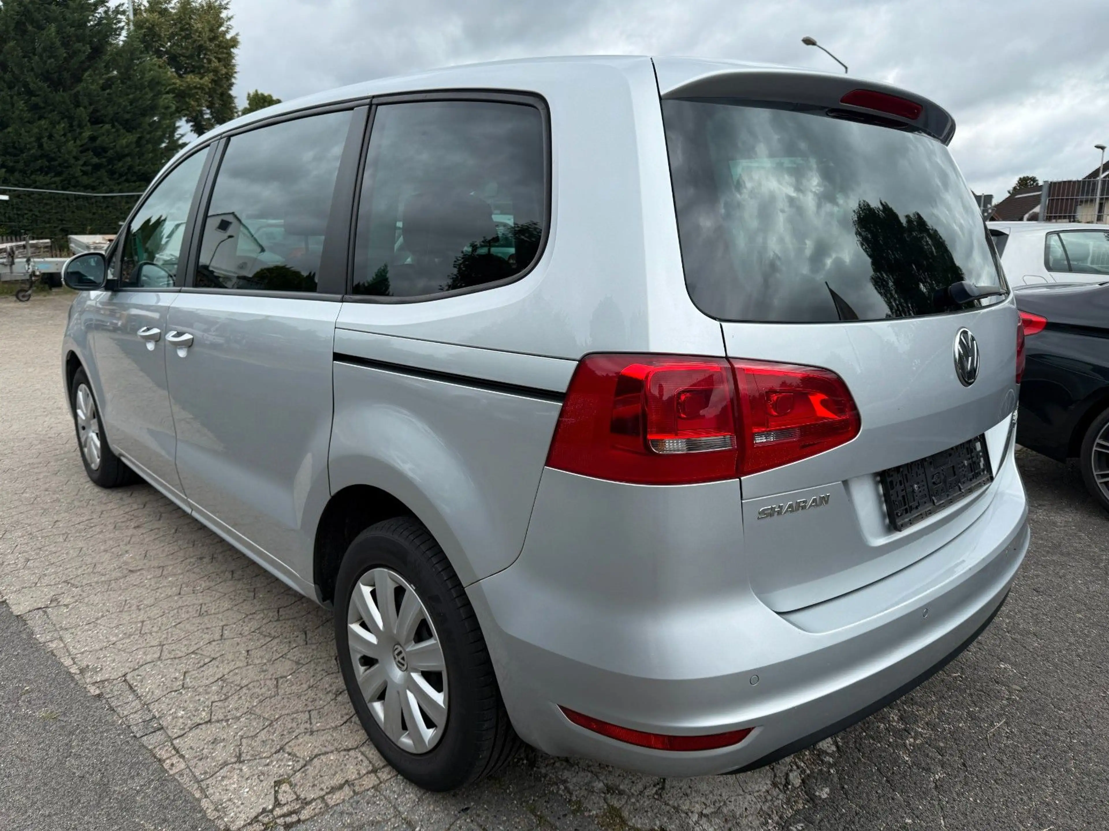 Volkswagen Sharan 2.0 TDI BMT*7 SITZER*SHZ*ZAHNRIEMEN NE* — photo 6