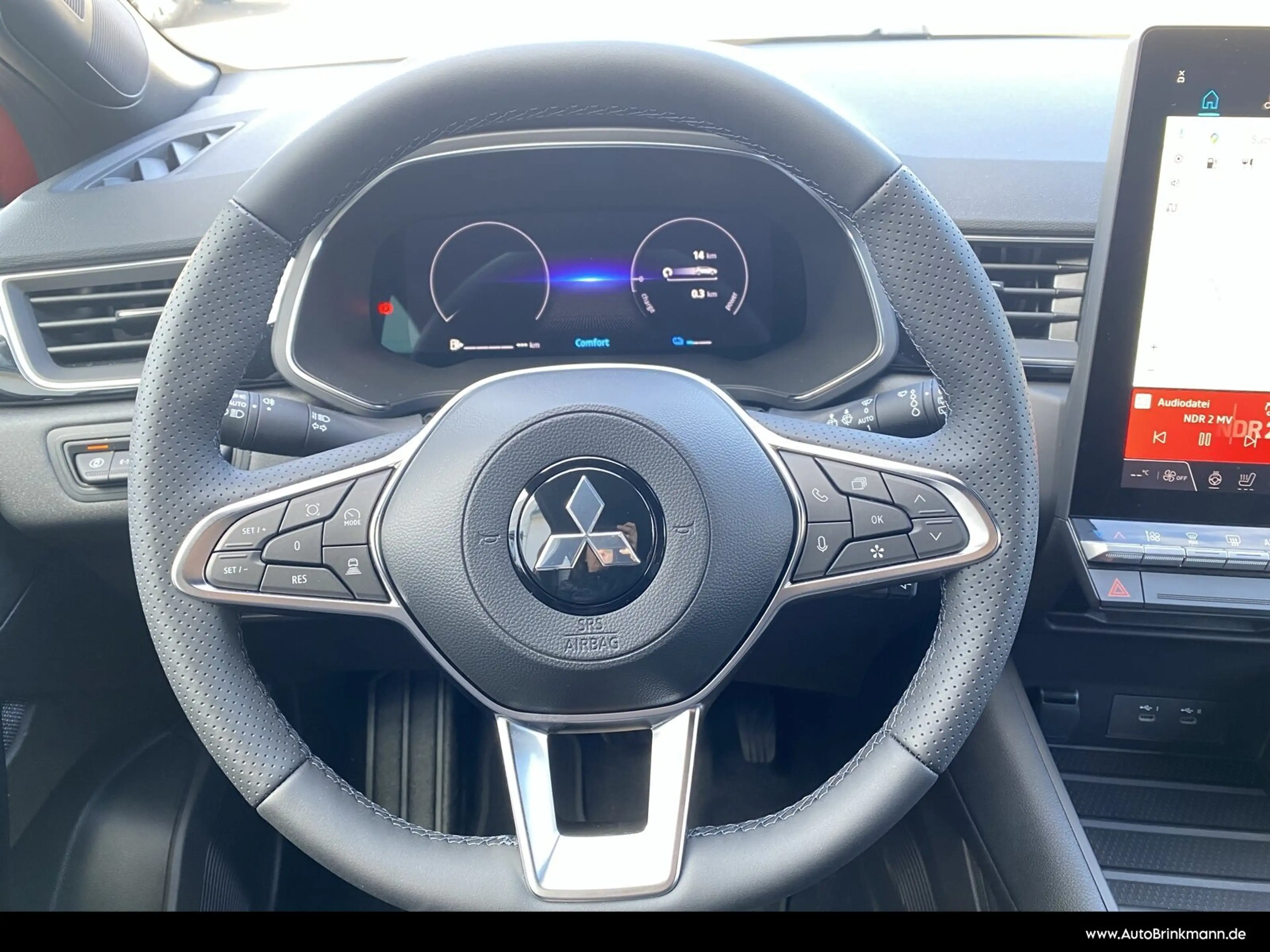 Mitsubishi Grandis Grandis Intro Edition 1.8 HEV AT (MY26)) — photo 13