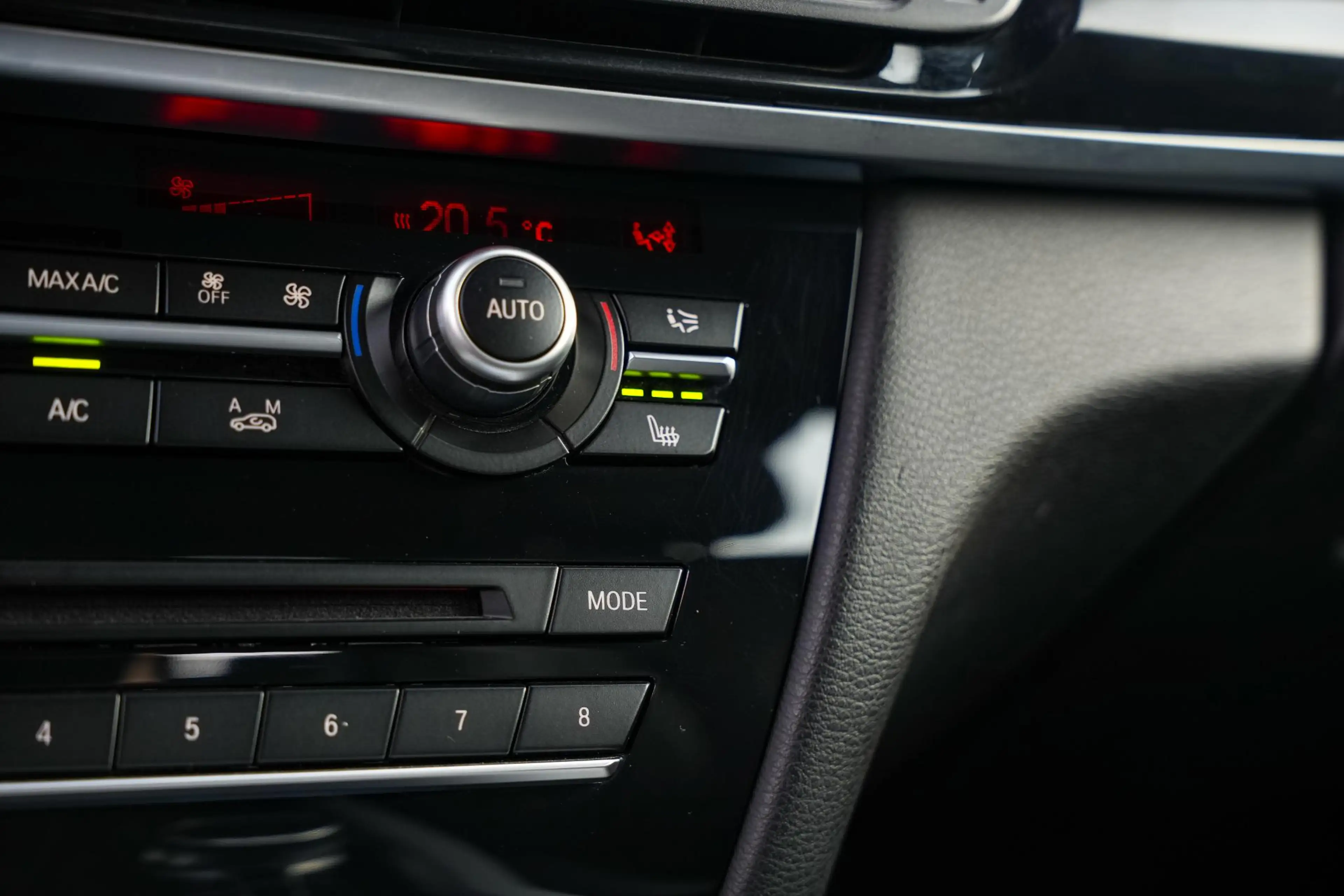 BMW X5 xDrive25d Centennial Executive 7p. 7 Pers. Navi 20 — photo 17