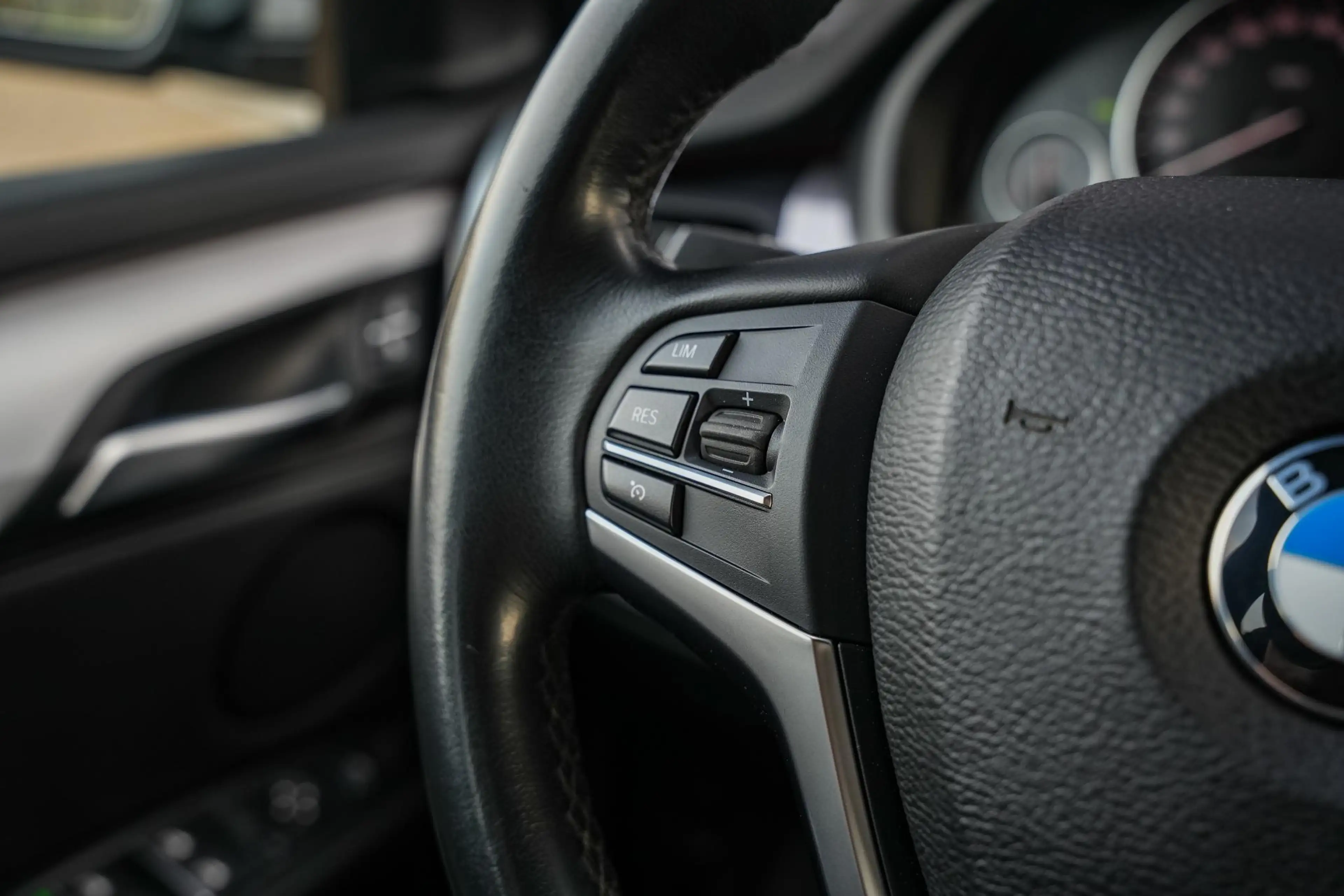 BMW X5 xDrive25d Centennial Executive 7p. 7 Pers. Navi 20 — photo 22
