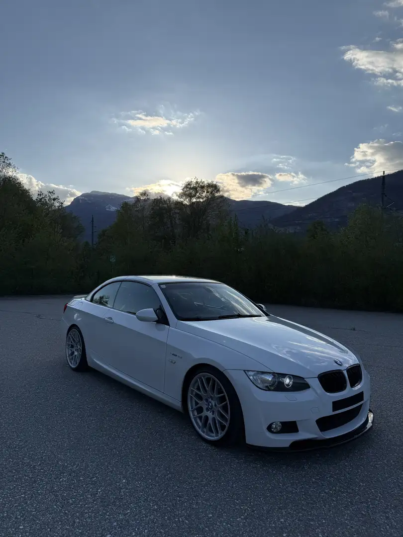BMW 335 335i Cabrio - 1