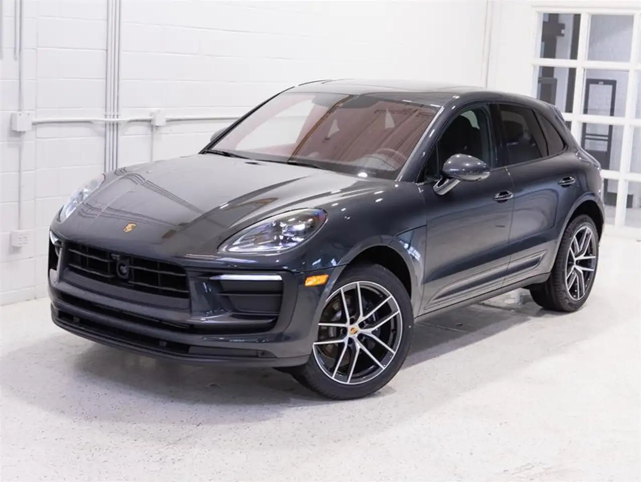 Porsche Macan снимка Porsche Macan