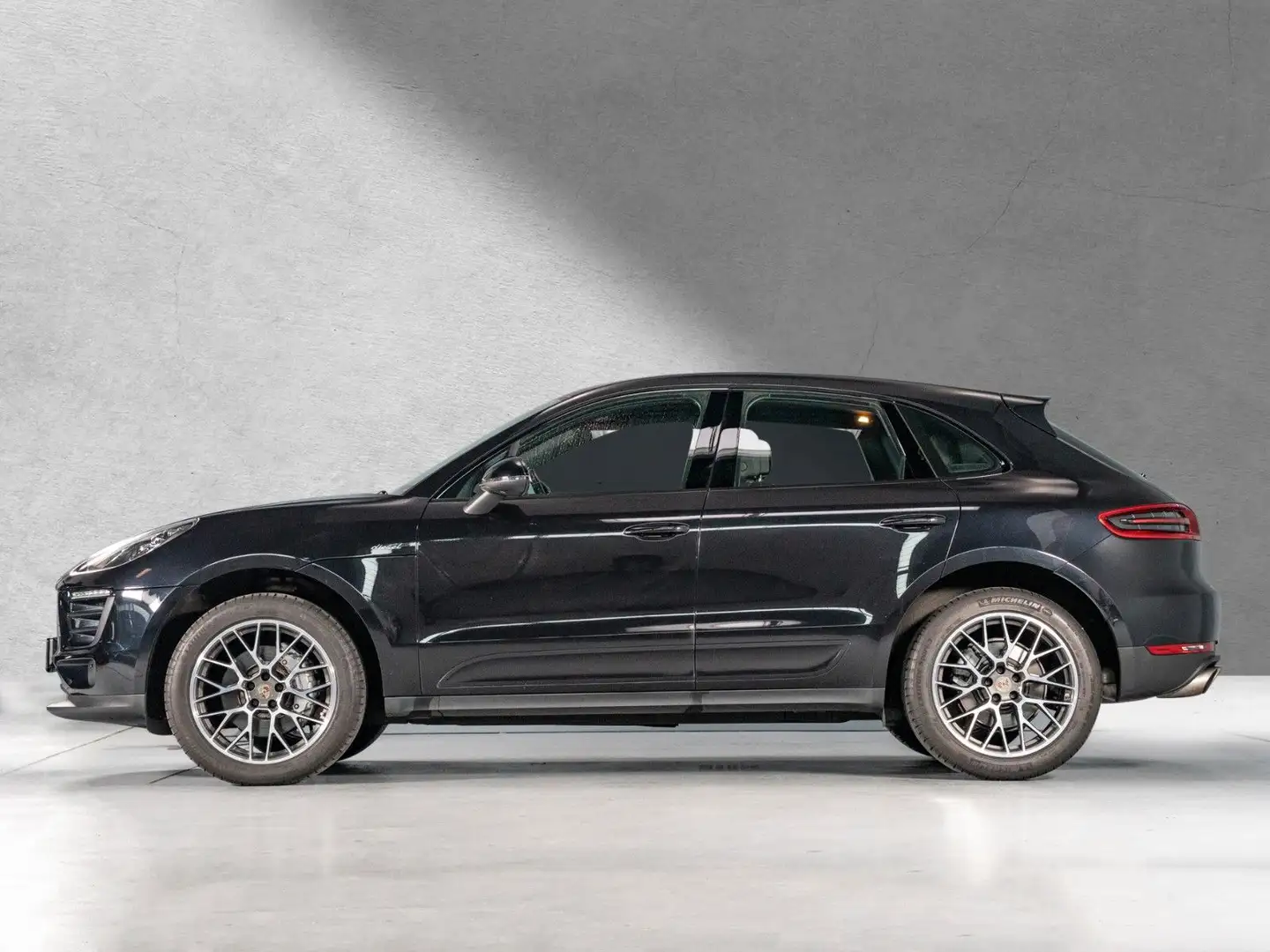 Porsche Macan S Diesel, 1.Hd., Voll., Panorama, 18 Wege Schwarz - 1