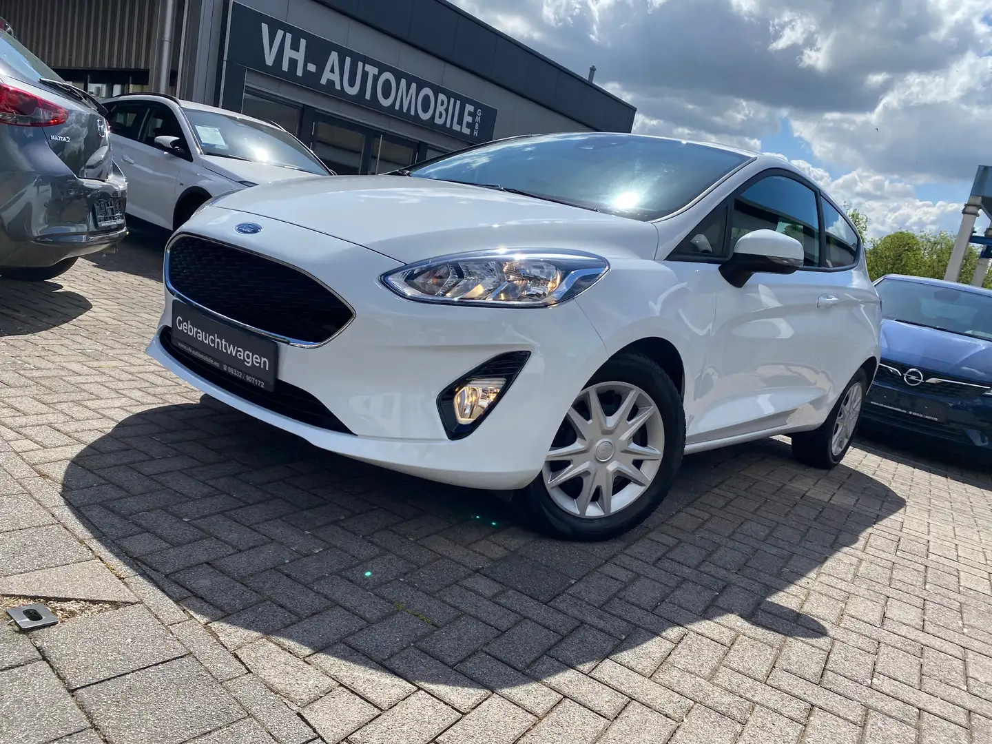 Ford Fiesta ALLWETTERREIFEN+Einparkhilfe hi+Klima*Sync*WINTERP Blanc - 2