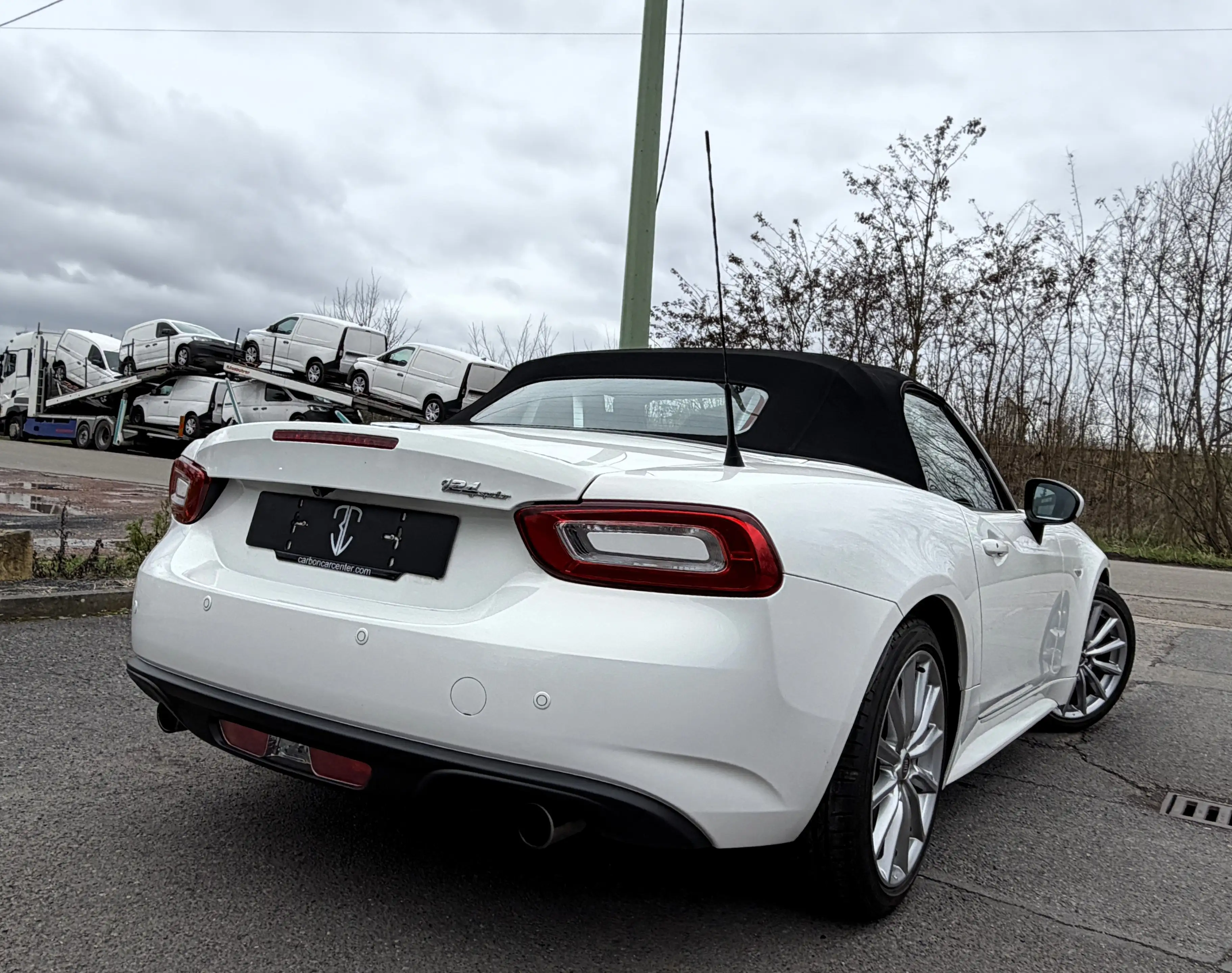Fiat 124 Spider 1.4 MultiAir Lusso KEYLESS/NAVI/CAMERA/FULL HISTO — photo 11