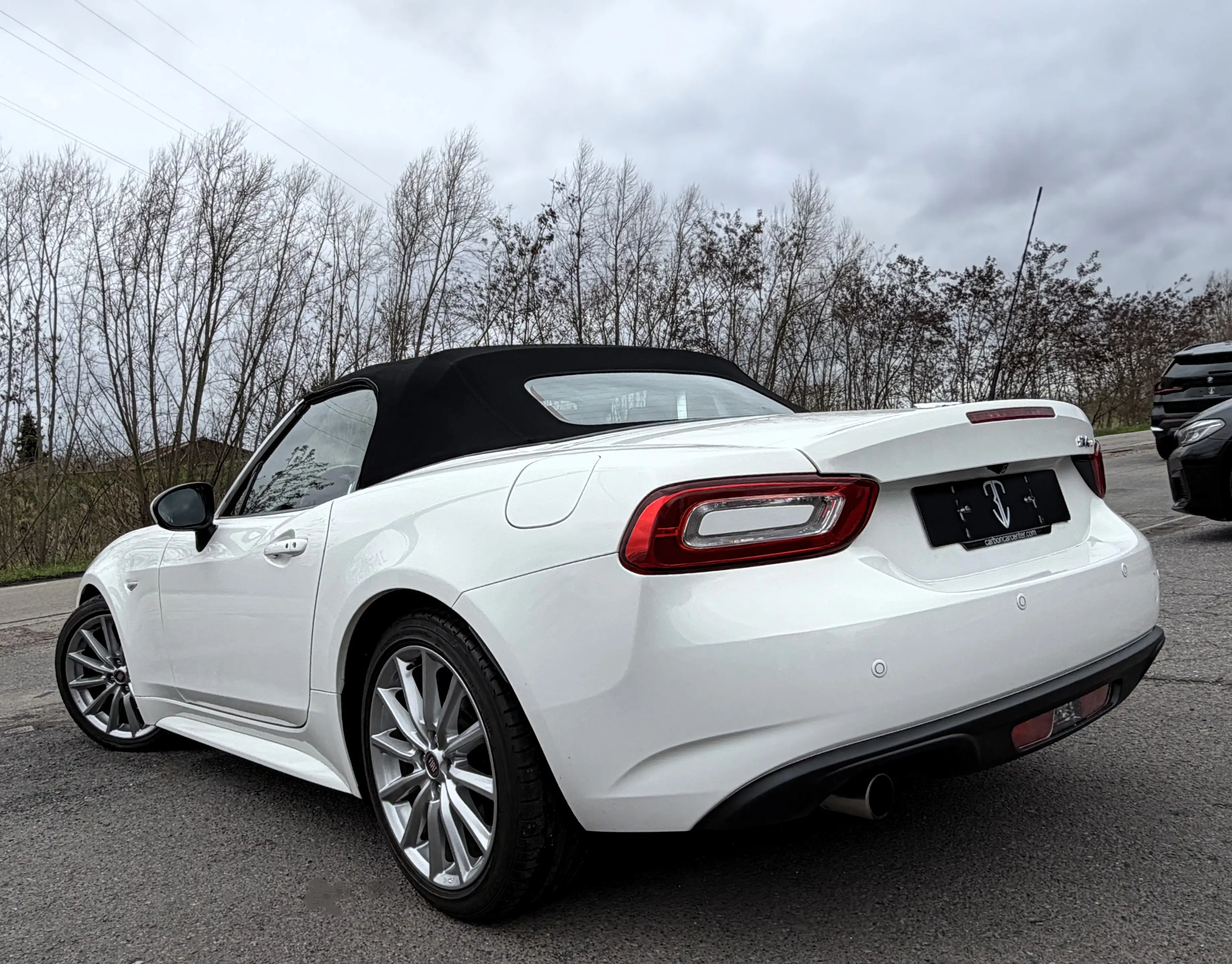 Fiat 124 Spider 1.4 MultiAir Lusso KEYLESS/NAVI/CAMERA/FULL HISTO — photo 6