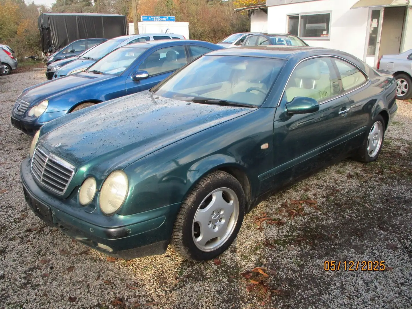 Mercedes-Benz CLK 200 ELEGANCE Grün - 1