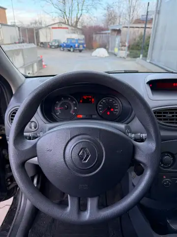 Renault Clio view 5