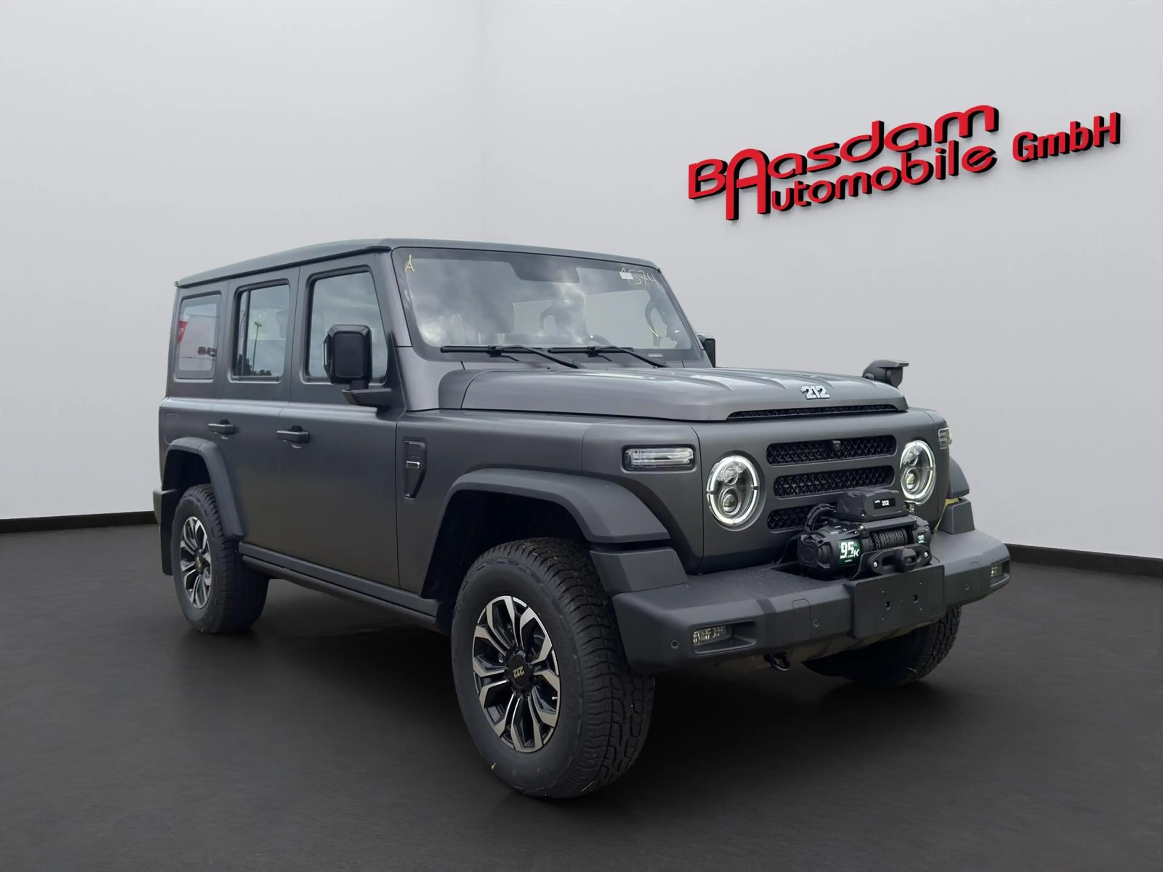BAW 212 Offroad Luxury *Seilwinde*Leder*4WD — photo 3