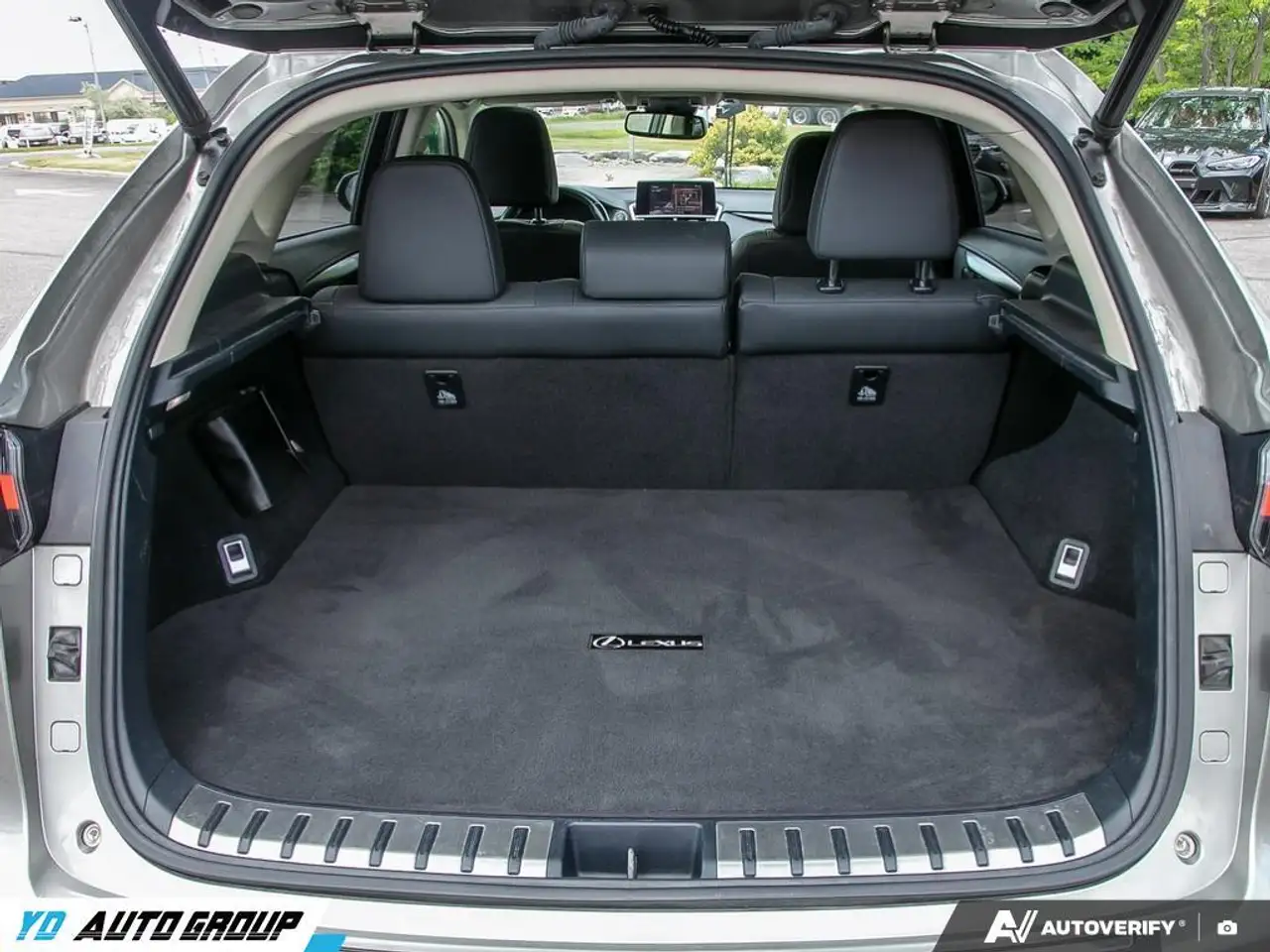 Lexus NX fotografie Lexus NX