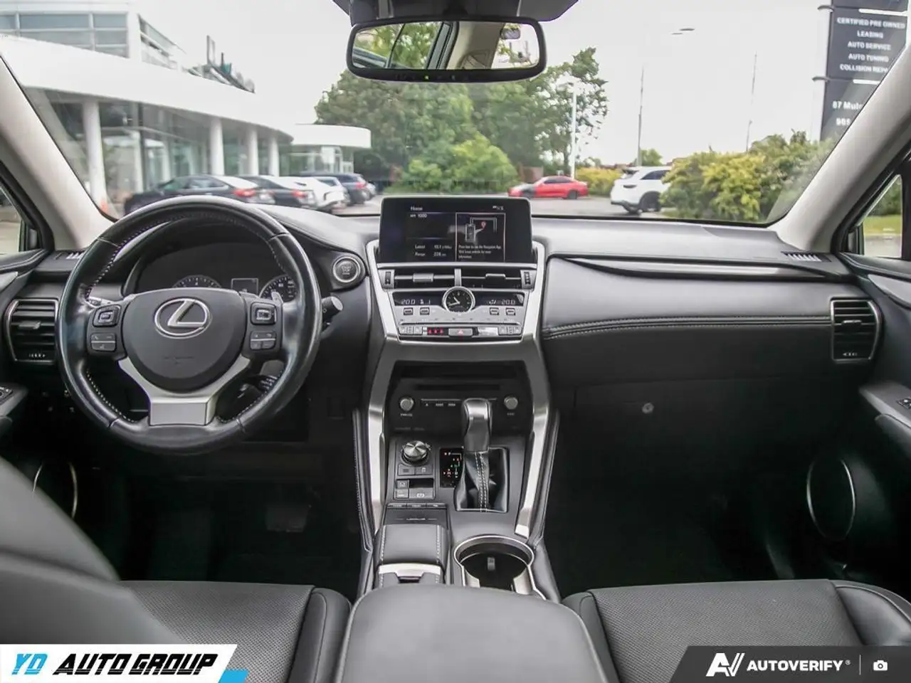 Lexus NX fotografie Lexus NX