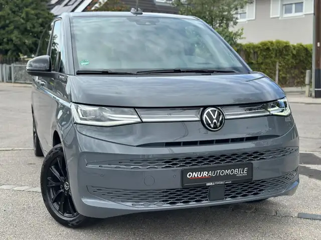 Volkswagen T7 Multivan Style LÜ Navi Pano HuD ACC H&K AHK