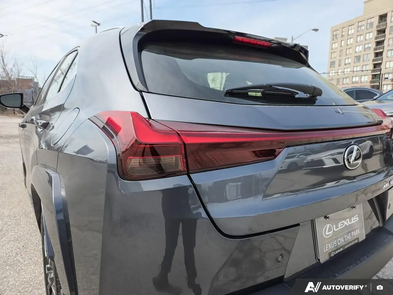 Lexus UX снимка Lexus UX