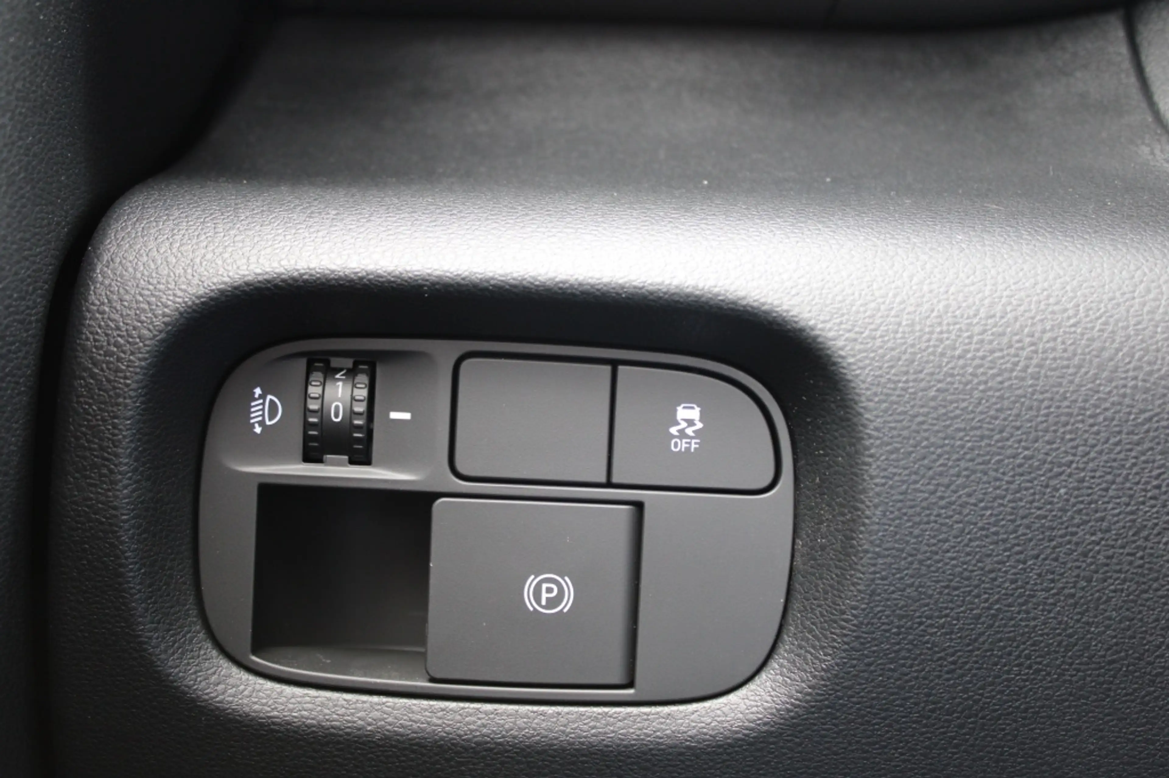 Hyundai Inster Evolve 49 kWh — photo 10