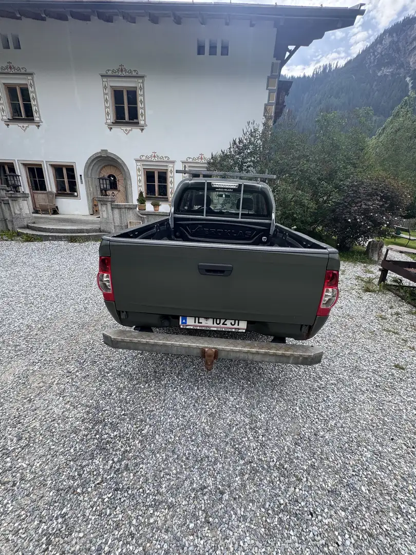 Isuzu PICK UP MwSt absetzbar vor 2 jahren neu Lackiert - 2