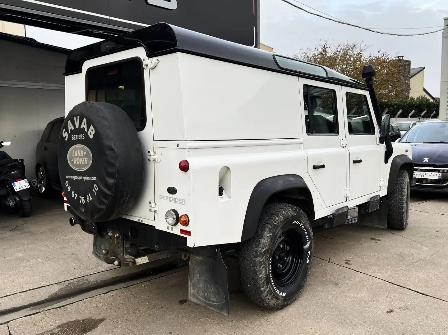 Land Rover Defender 110 CREW CAB E Wit - 2