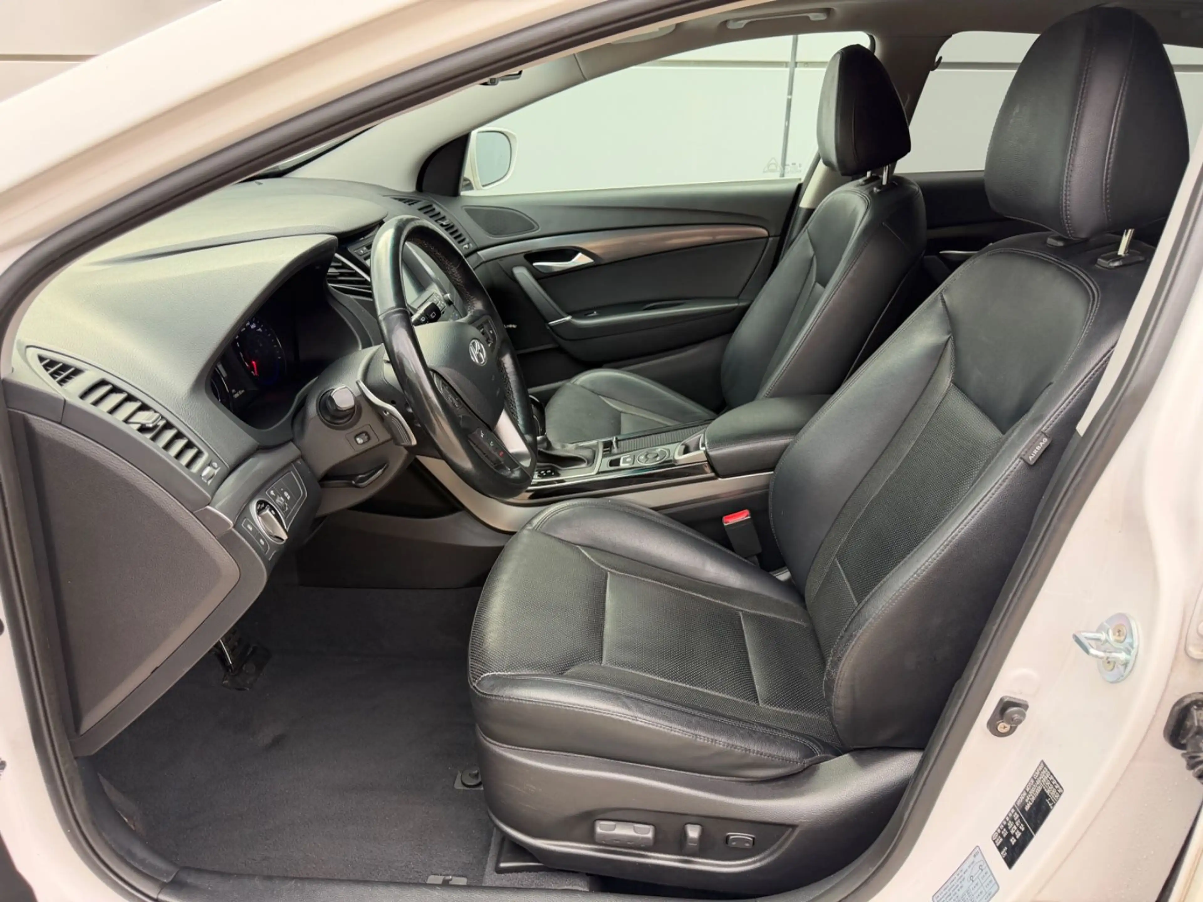 Hyundai i40 blue Premium*LED*SHZ*LEDER*NAVI*PANO*KAMERA — photo 10