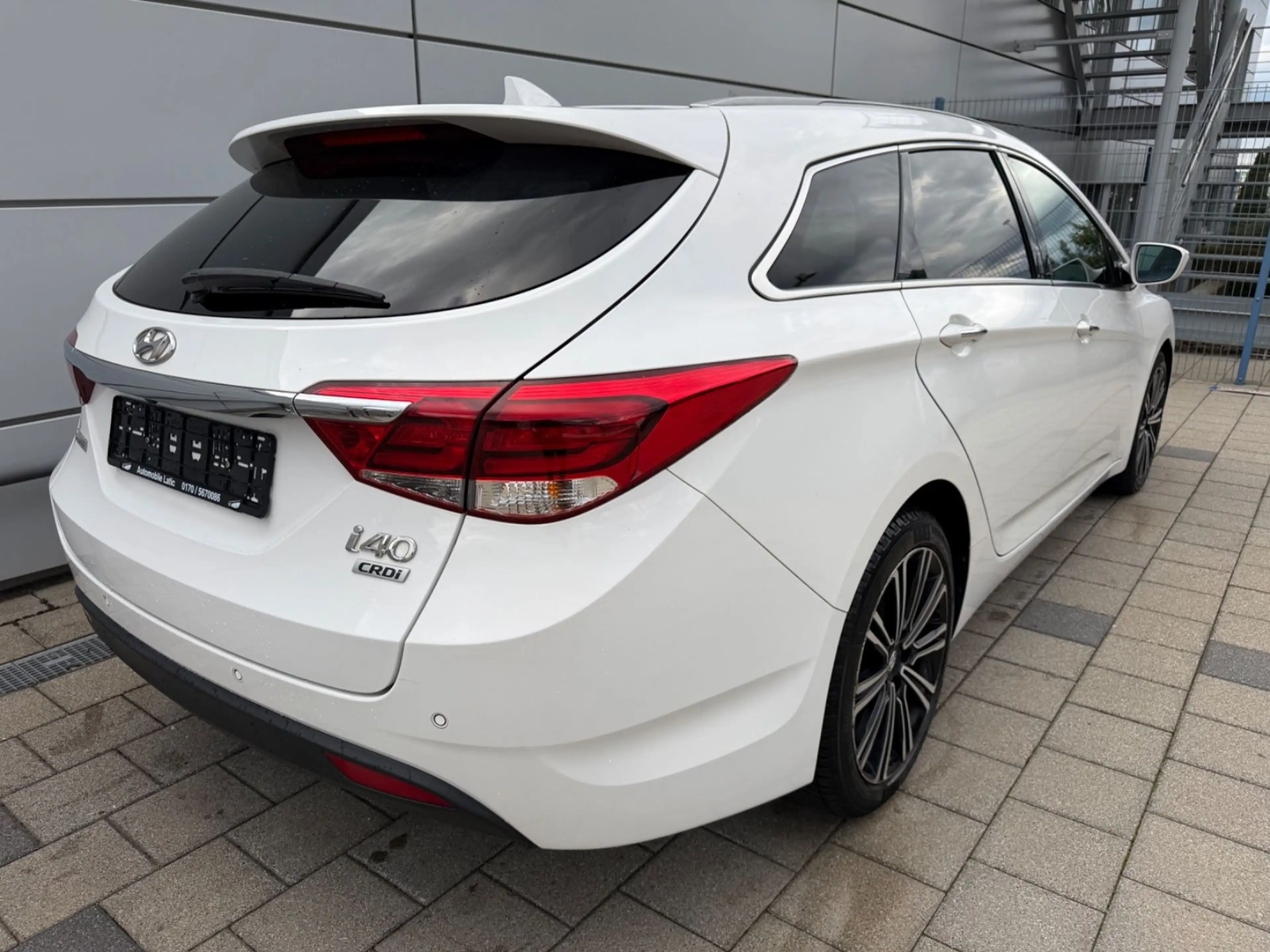 Hyundai i40 blue Premium*LED*SHZ*LEDER*NAVI*PANO*KAMERA — photo 6