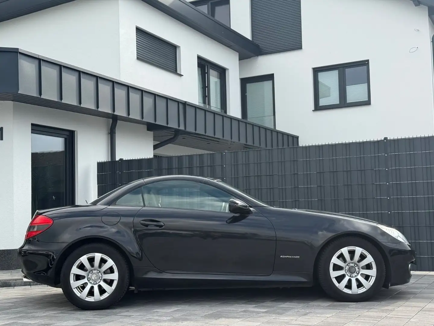 Mercedes-Benz SLK 200 Kompressor Roadstar/SHZ/KLIMA/BTH/LEDER Noir - 2