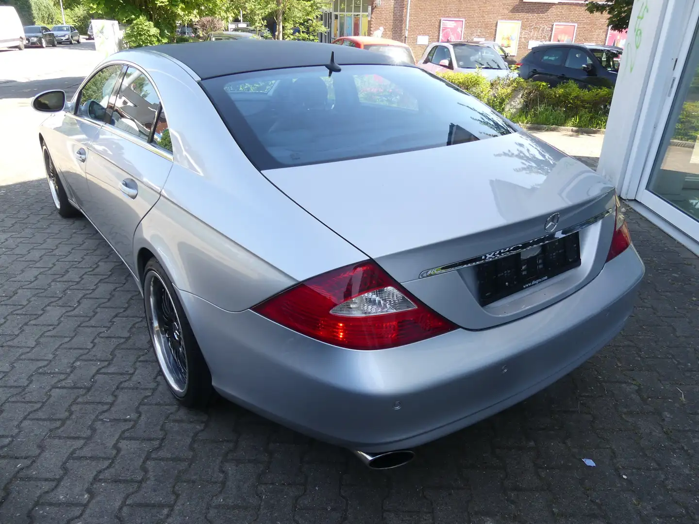 Mercedes-Benz CLS 350 Automatik * gepflegt Zilver - 2