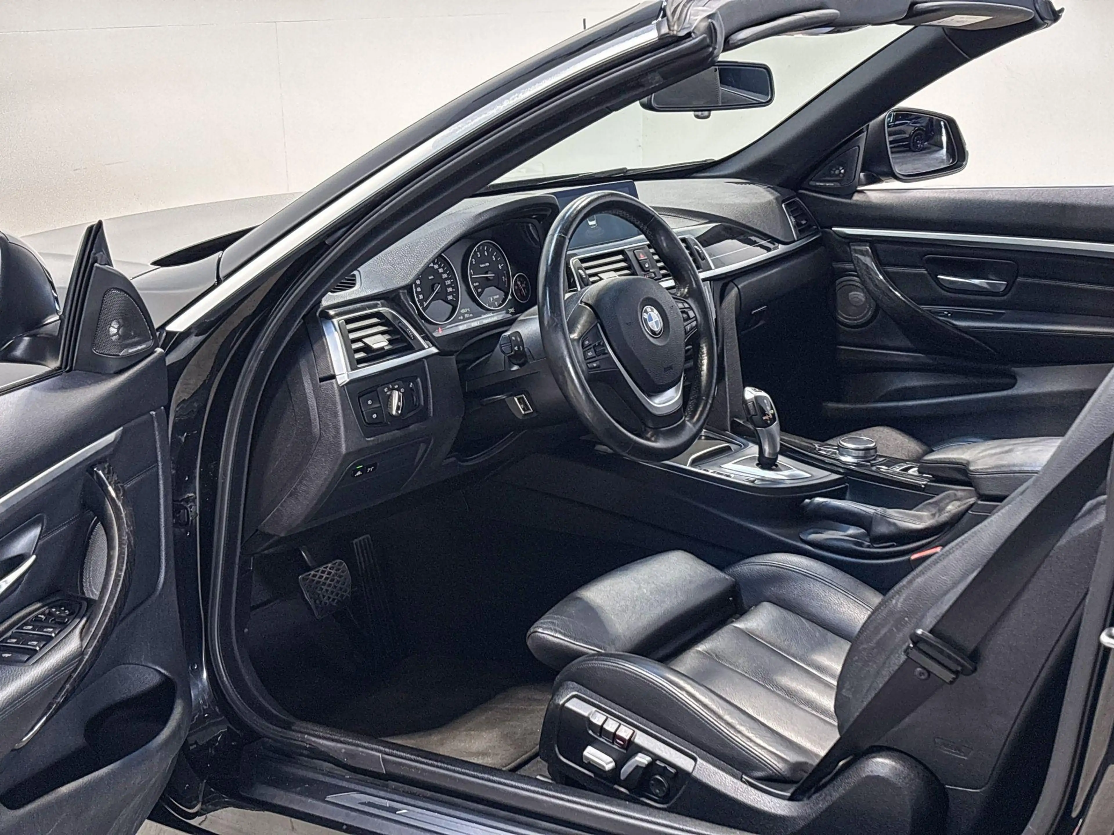 BMW 440 4 Serie Cabrio 440i xDrive Innovationspakket Model — photo 8