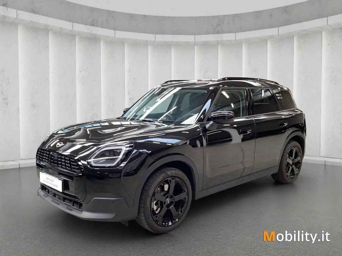 MINI Cooper Countryman Mini 1.5 48V C Classic auto Nero - 1