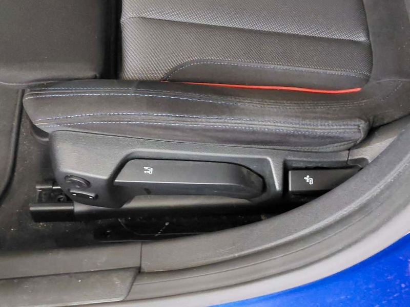 BMW 420 M Sport Pro ACC STHZ AHK — photo 13