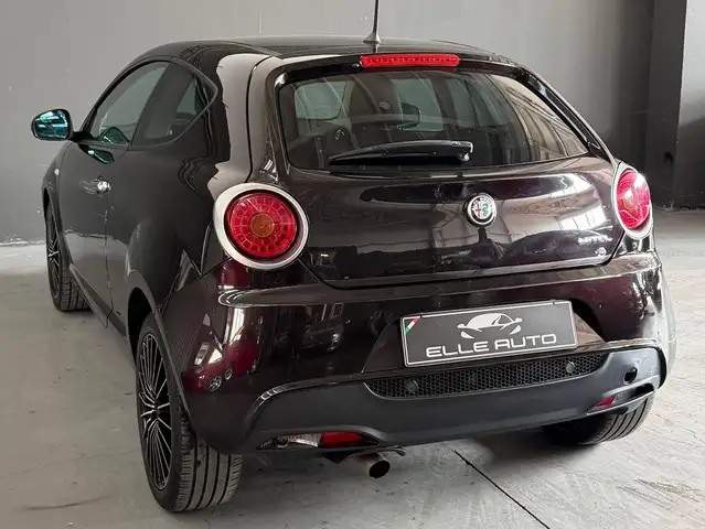 Alfa Romeo Mito view 10
