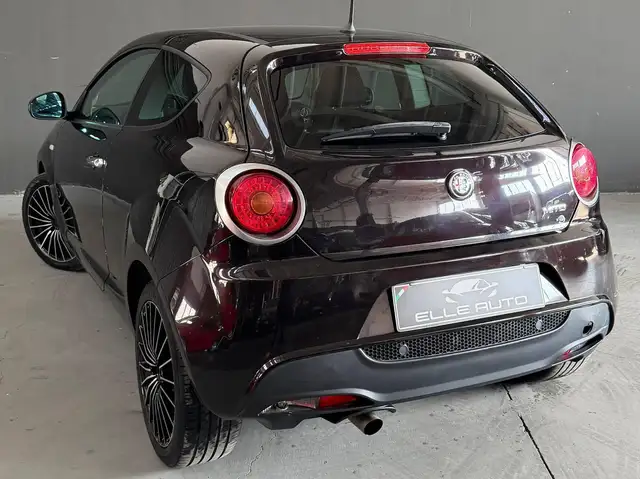 Alfa Romeo Mito view 9