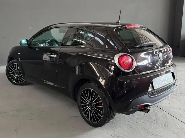 Alfa Romeo Mito view 11