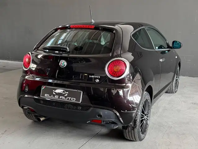 Alfa Romeo Mito view 13