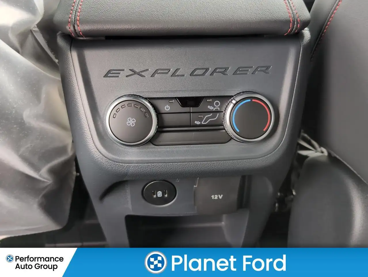 Ford Explorer fotografie Ford Explorer