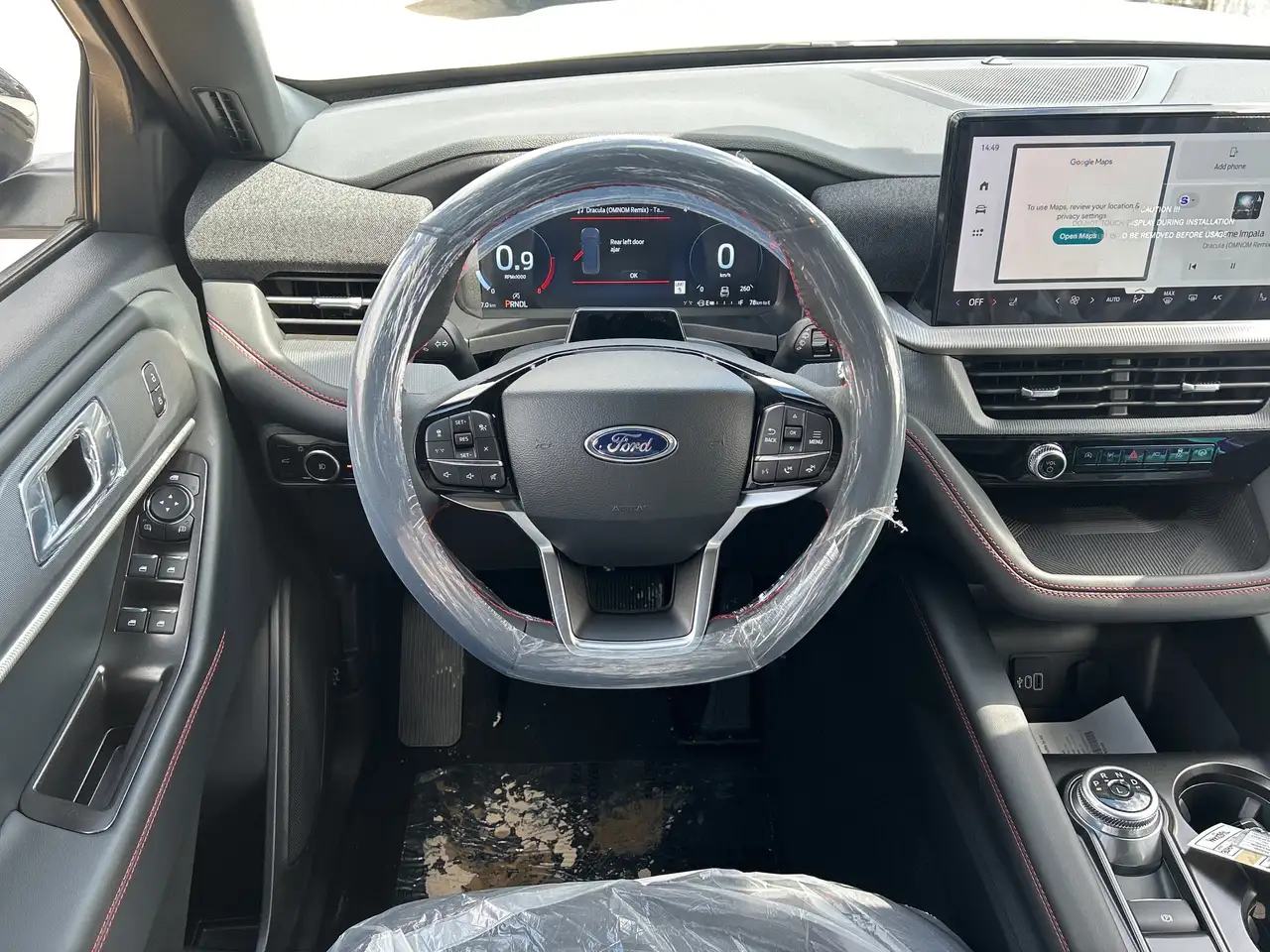 Ford Explorer снимка Ford Explorer