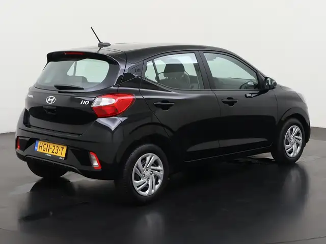 Hyundai i10 view 4